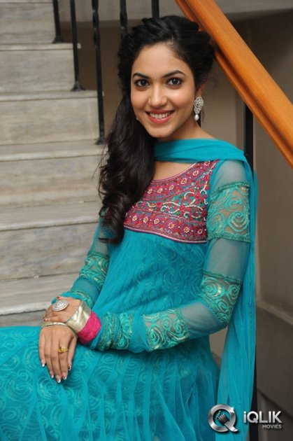 Ritu-Varma-at-Prema-Ishq-Kaadhal-Audio-Success-Meet